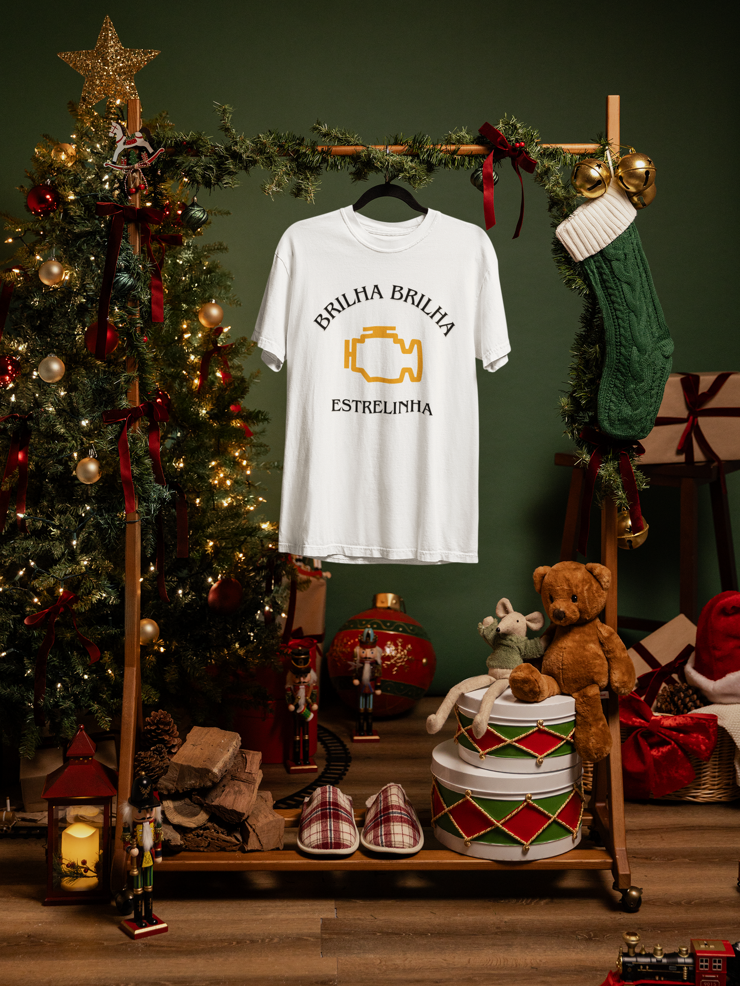 Camiseta branca Brilha Estrelinha